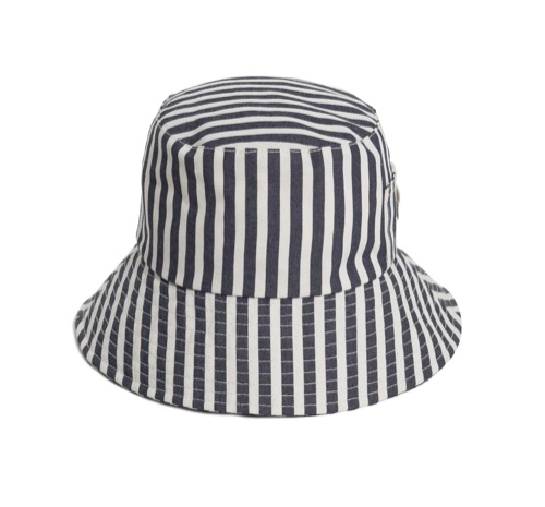 베이리프 Business and Pleasure Co. The Bucket Hat - Lauren&#039;s Navy Stripe